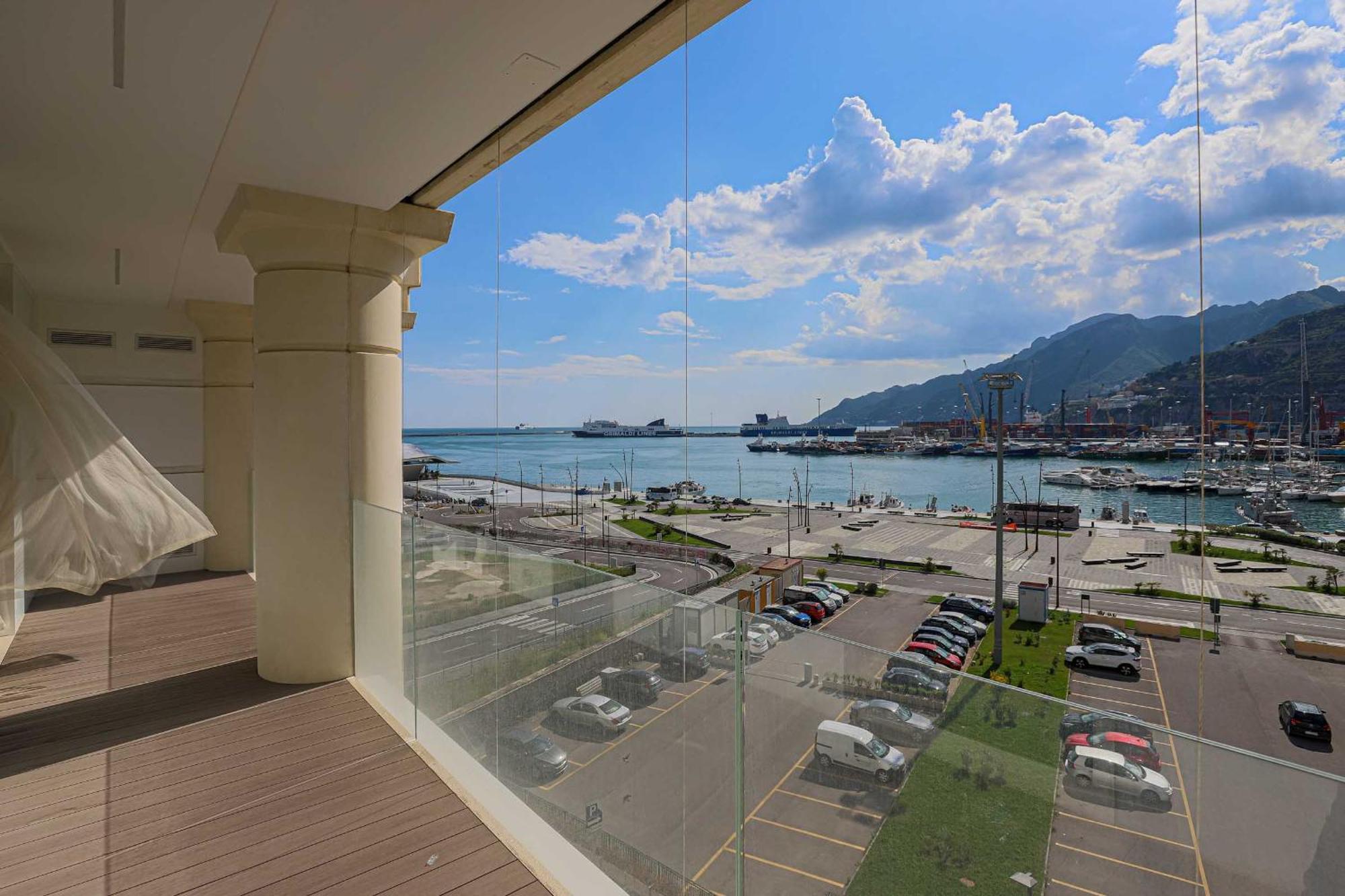 Amami Al Crescent Salerno Exterior foto